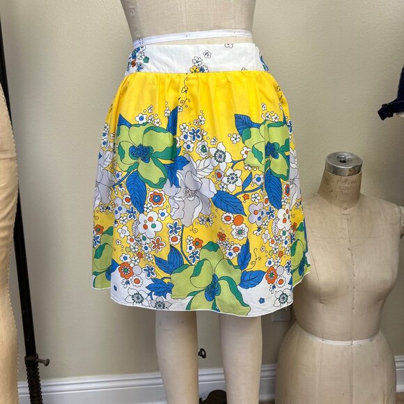 NWOT 60s inspired Floral Bohemian Yellow Cotton Skirt Medium - Picture 3 of 5